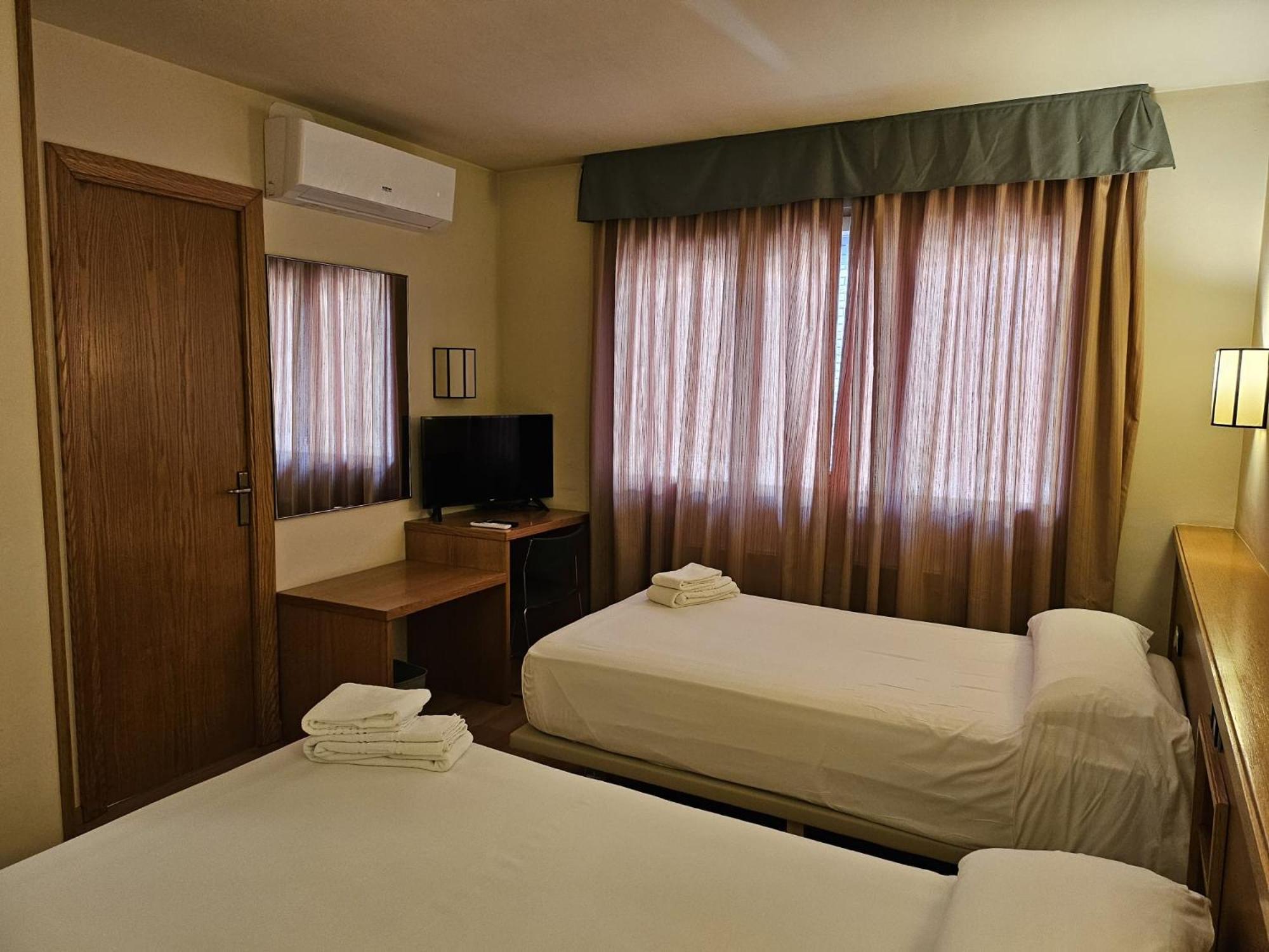 Hotel Estel Berga Exterior photo
